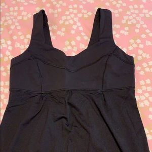Lululemon tank top size 8